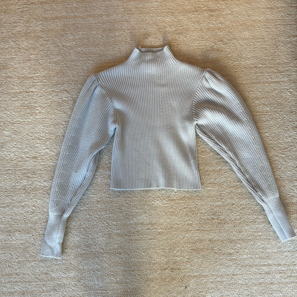 Cropped light blue sweater